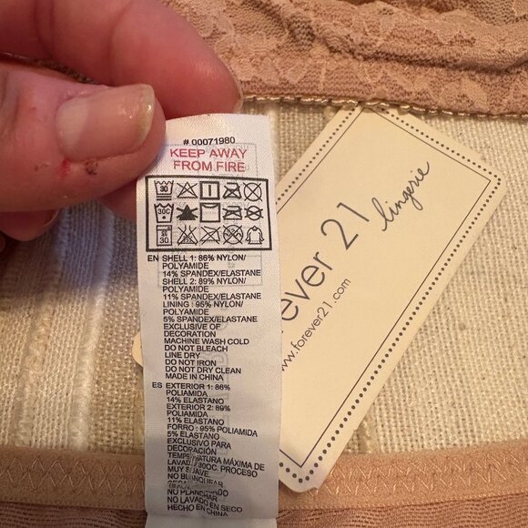 Forever 21 Vintage Style Lace Lingerie Set – Light Tan, NWT, 32B/S - Picture 6 of 10